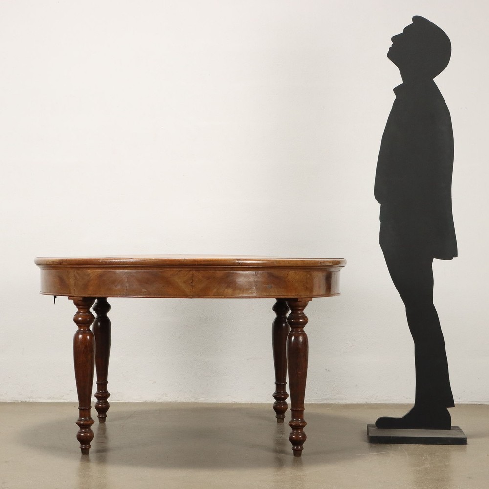 Antique Extendable Table Walnut Without Extensions '800