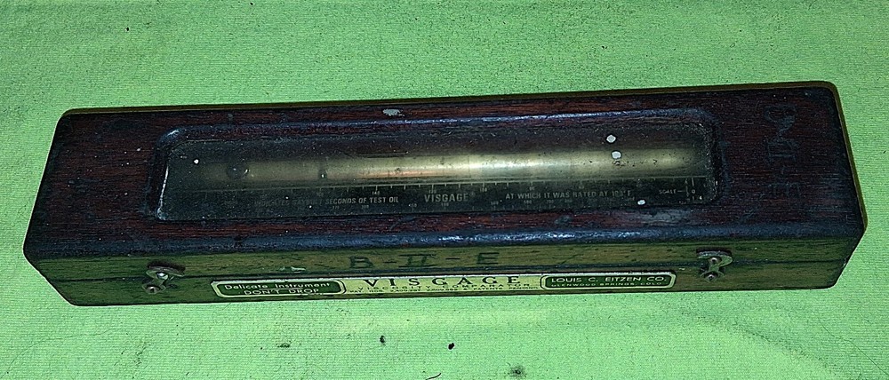 Visgage Model 2 Comparator with Box, Louis C. Eitzen Co.