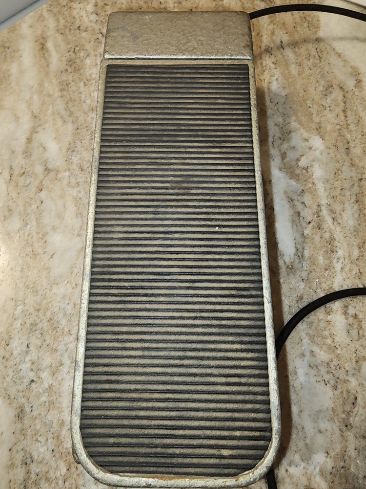 Rare Vintage Guitar Volume Pedal – Unbranded / Unknown Maker - Non functional