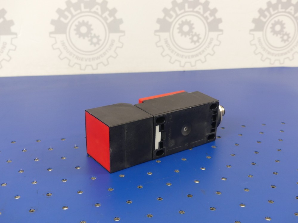 EUCHNER CES-A-C5H-01 NEW