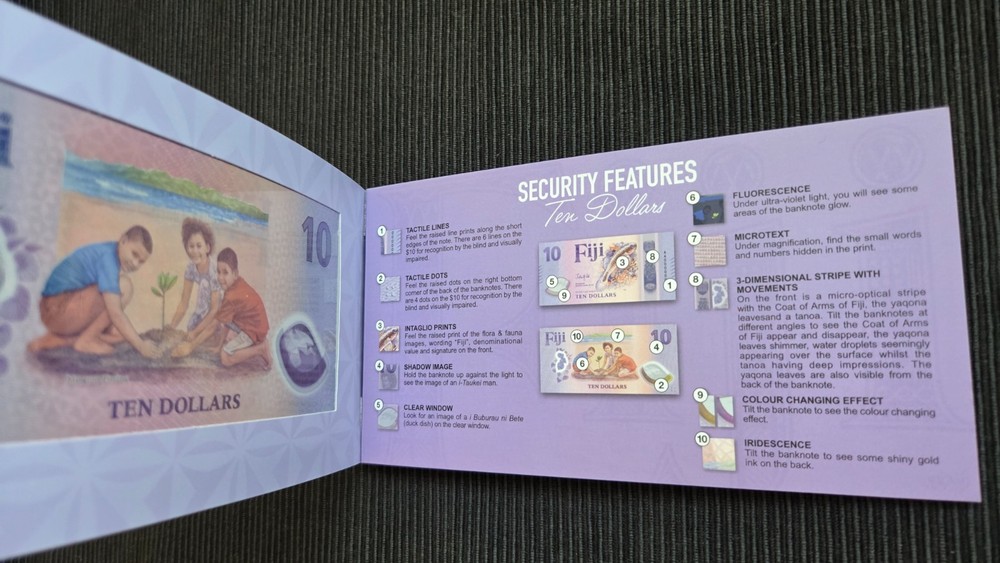 FIJI $10 Dollars 2026 First Prefix AA UNC Polymer Banknote Folder