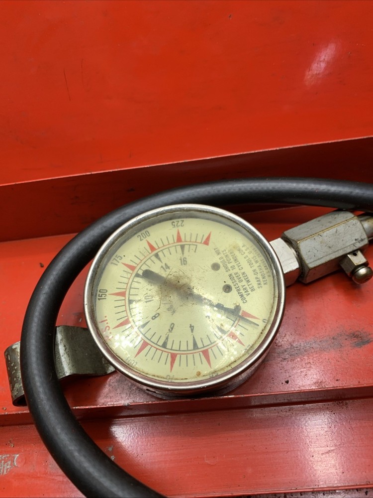 Vintage Snap-On Tools Compression Gauge w/Red Metal Case