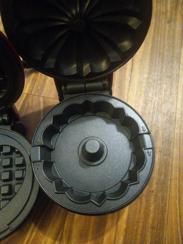 Mini Cake Maker And Whaffle Maker