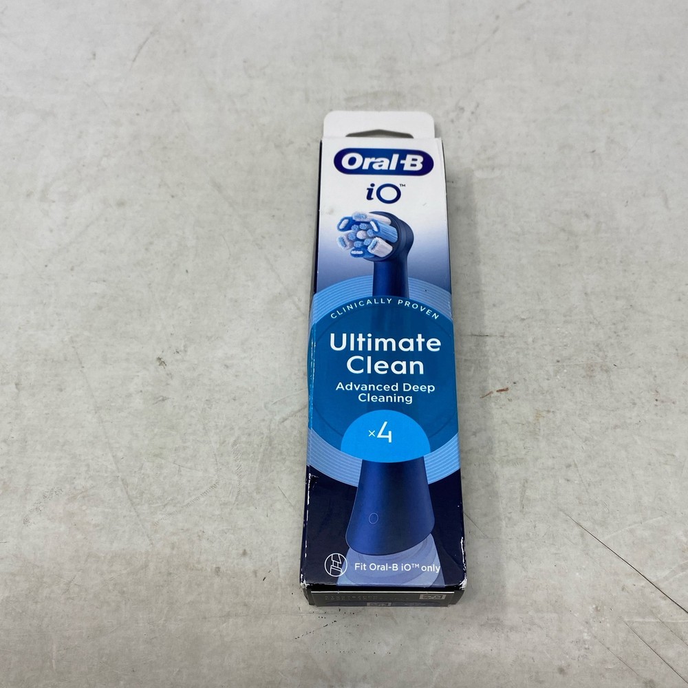 Oral-B iO Ultimate Clean Replacement Heads 4-Pack, Black