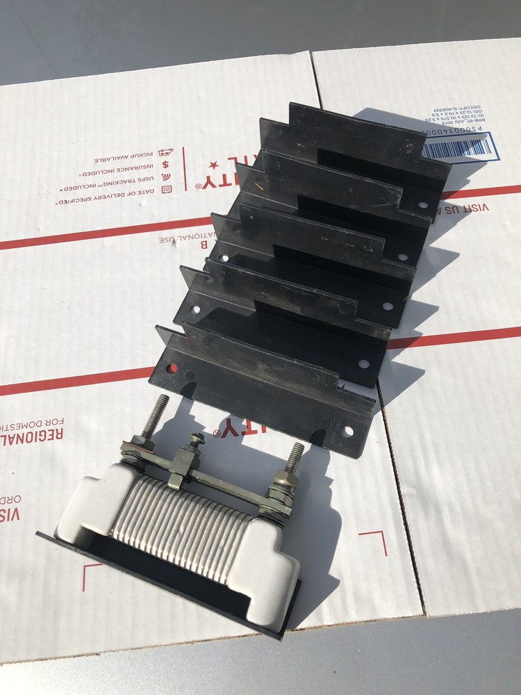 5 Insulating Spacers used between Adjustable Resistors Railroad Track Circuits