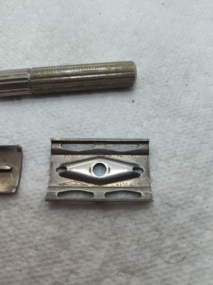 Vintage Original 1940's Gillette Tech Razor No Date Code