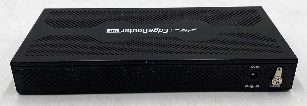 EdgeRouter Lite ERLite-3, Dual-Core 500 MHz, 512 MB DDR2 RAM