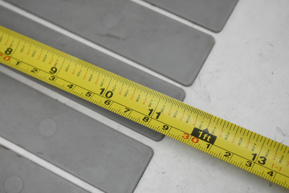 Quantum Storage Systems DS93120 Gray Plastic Slotted Divider Panel Plate