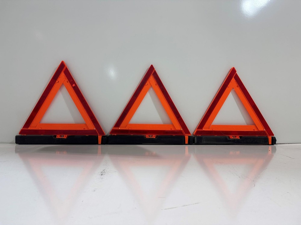 TRIANGLE WARNING KIT 3PK