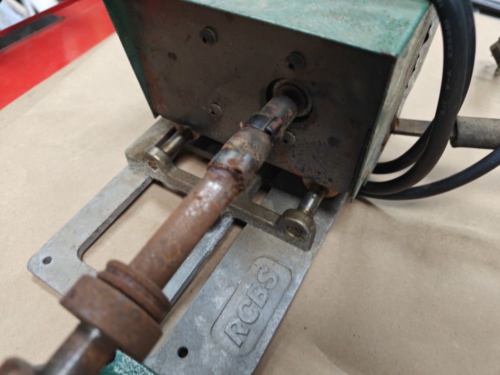 RCBS TrimPro Power Trimmer Reloading Tool case Trimmer