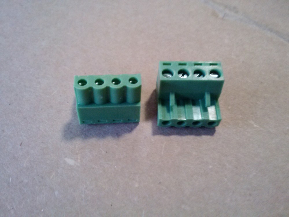 4-Pin Processor / Equalizer Power Plug KICKER Front Row ZXDSP1 ZXSUM8