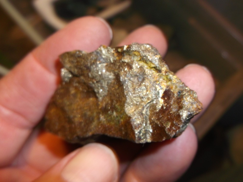 Gold, silver, copper, 95 grams samples ,ore high grade .