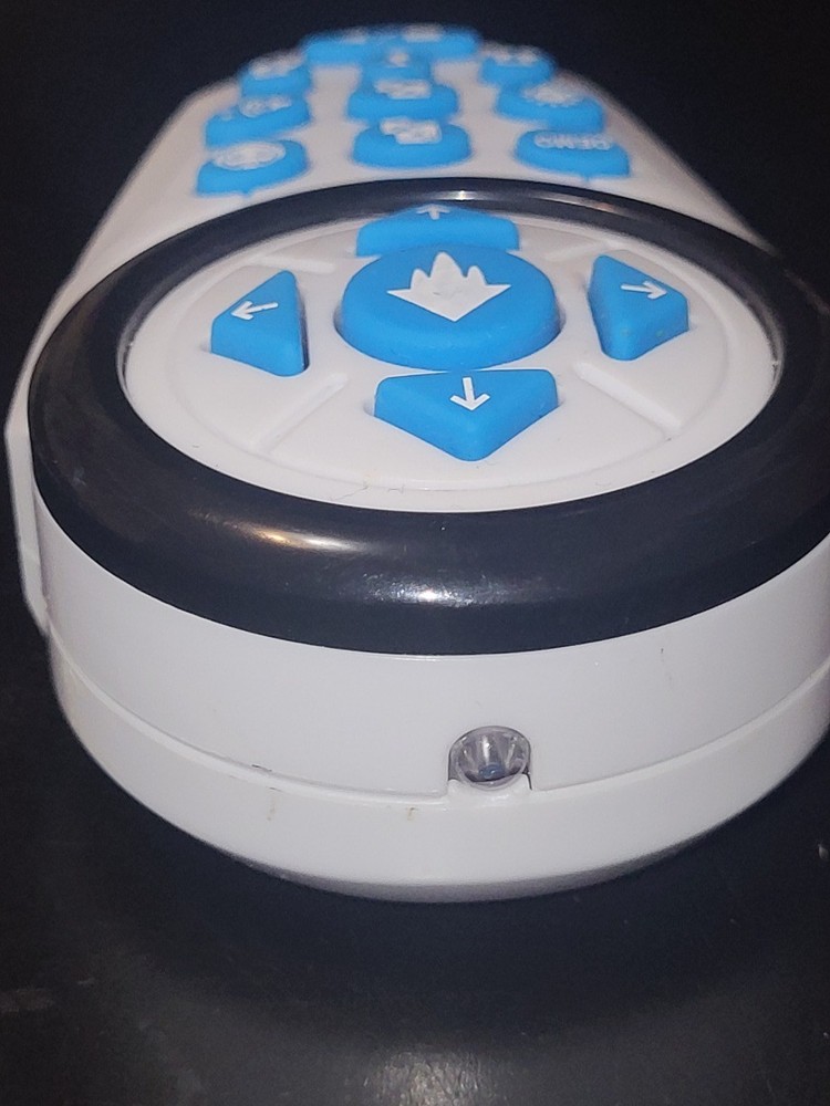 Vivitar Maze Master Robot Replacement Remote Controller - White/Blue LIKE NEW
