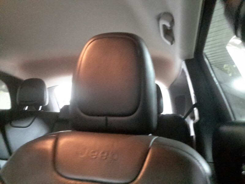 2018 Jeep Cherokee Driver Front Headrest Only Black Leather