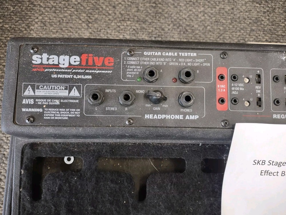 SKB Stage Five Pedal Board
