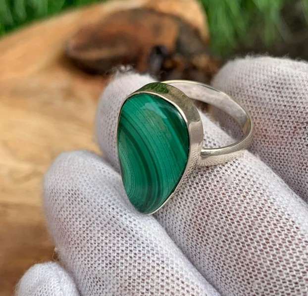 Solid 925Sterling Silver Natural Malachite Pear Gemstone Statement Handmade Ring