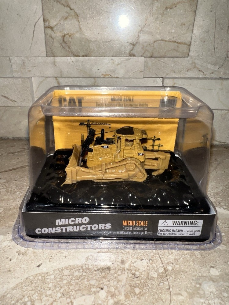 Caterpillar CAT Micro Constructor Scale Track Type Tractor