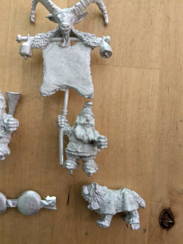 Old School Miniatures Alpine Dwarf Command Metal