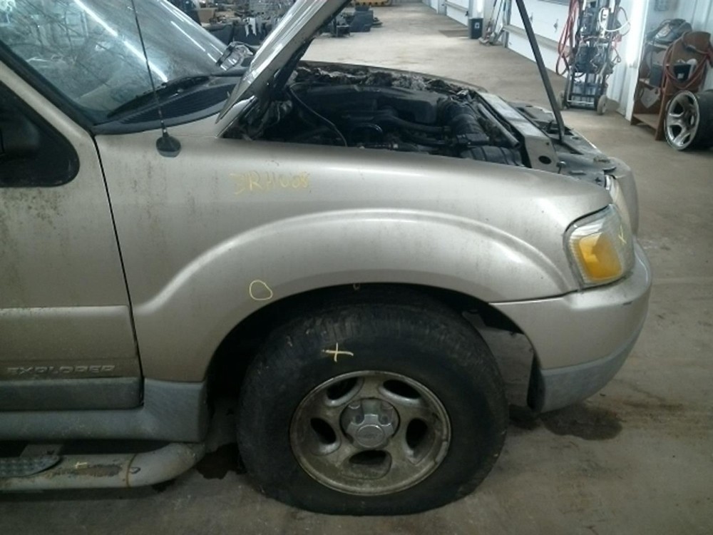 EXPLORER 2001 Keys/Latches/Locks 104878098