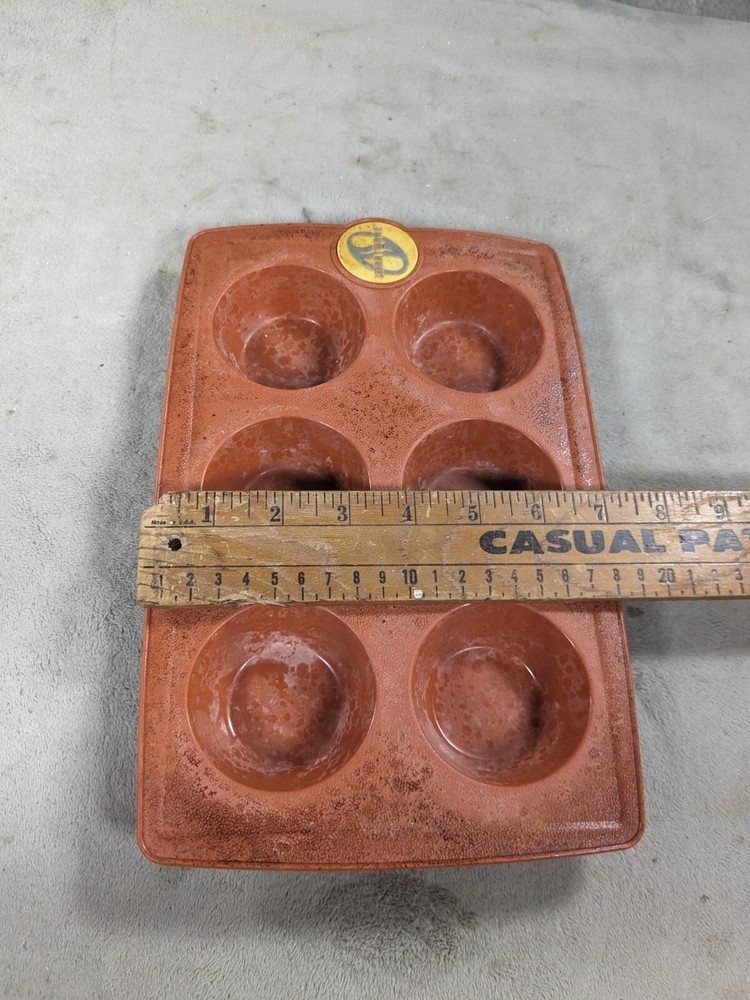 Smartware Temperflex Flexible Cookware & Bakeware 6 Muffin Pan - Dirty