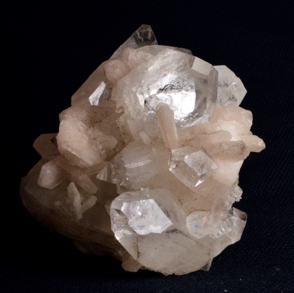 #7193 Apophyllite & Stilbite - India