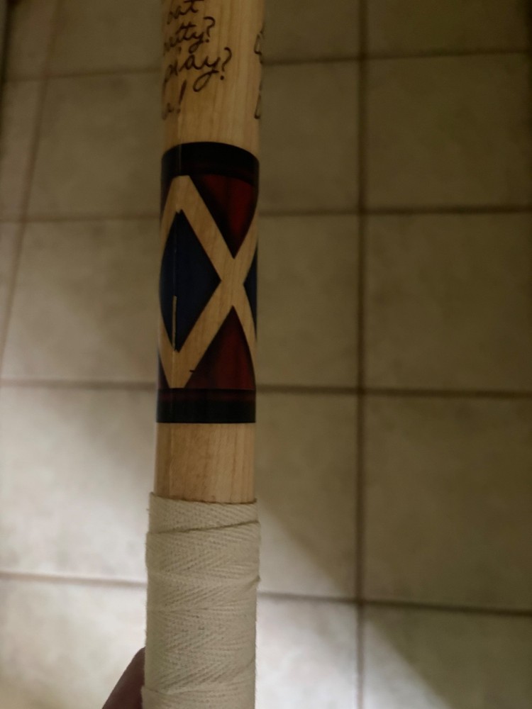 Harley Quinn Bat