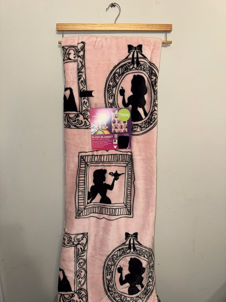 Disney Princess Silhouette Twin Size Throw