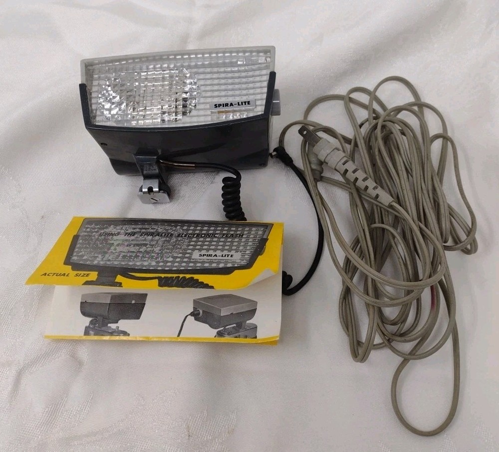 Vintage Spira-Lite Flash Unit With Cables Used