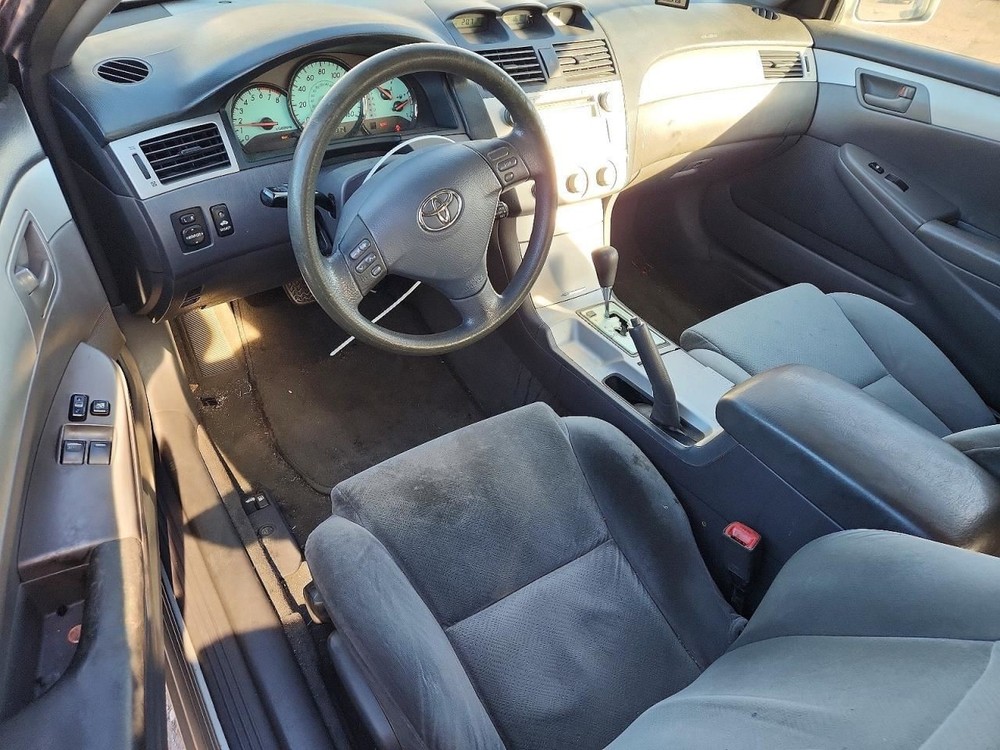 SOLARA 2004 Glove Box 5020015