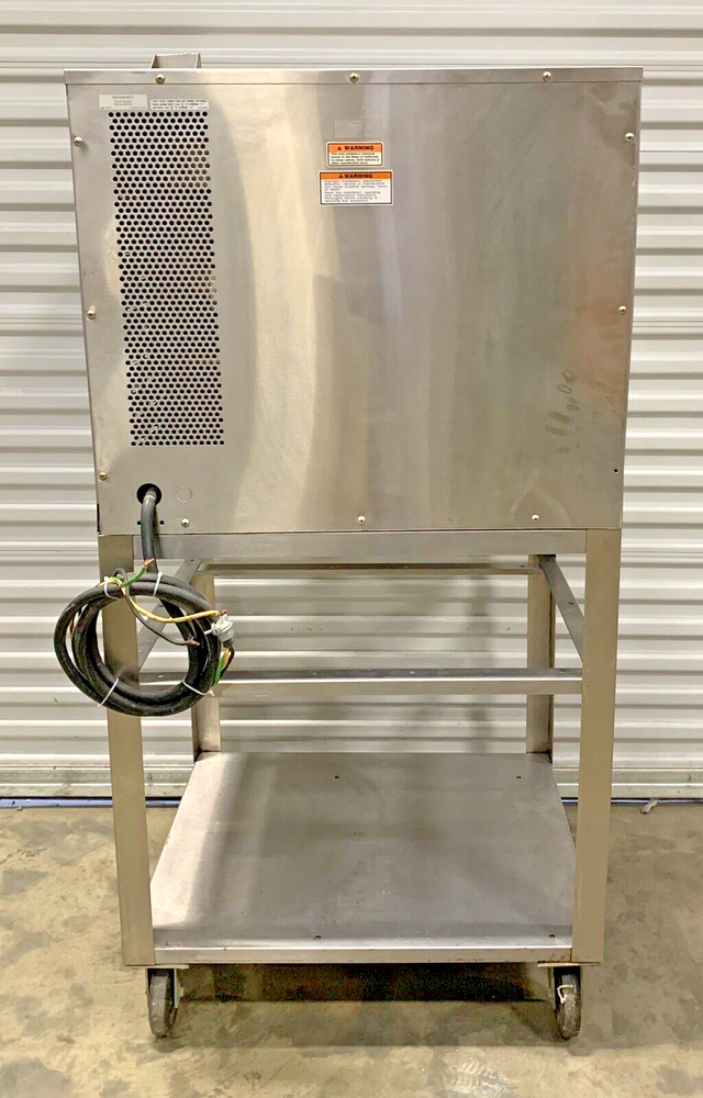 Vulcan-Hart ECO2C Half Size Electric Convection Oven Missing Shelf