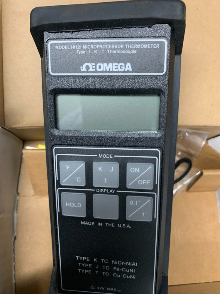 Omega Thermometer HH Microprocessor Digital-21A