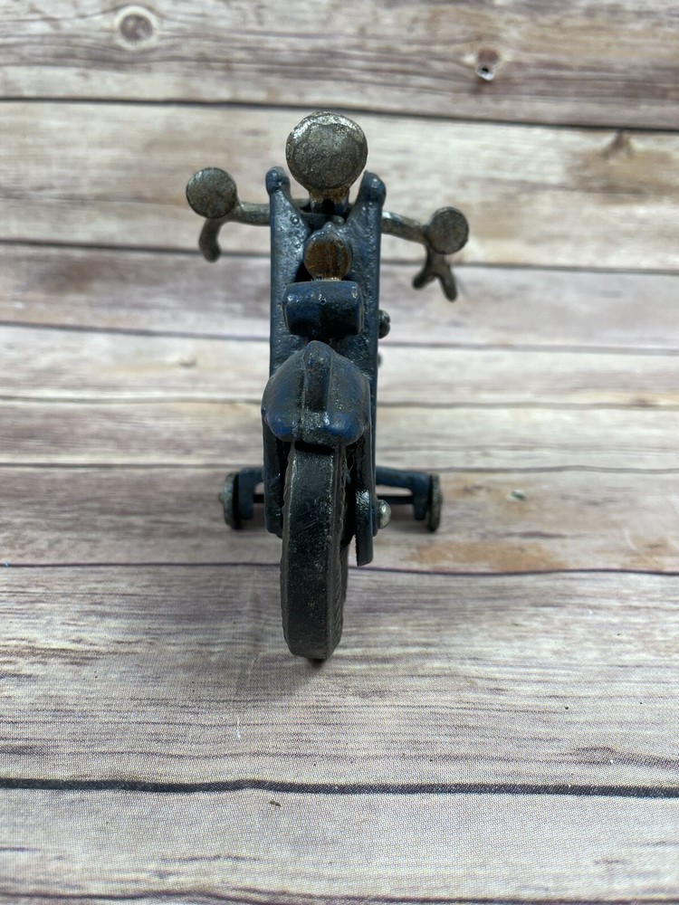 Vintage Harley Davidson motorcycle cast iron metal pull toy 1920s