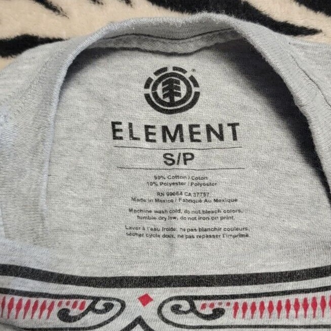 Element Brand Skateboard T-Shirt Size SMALL