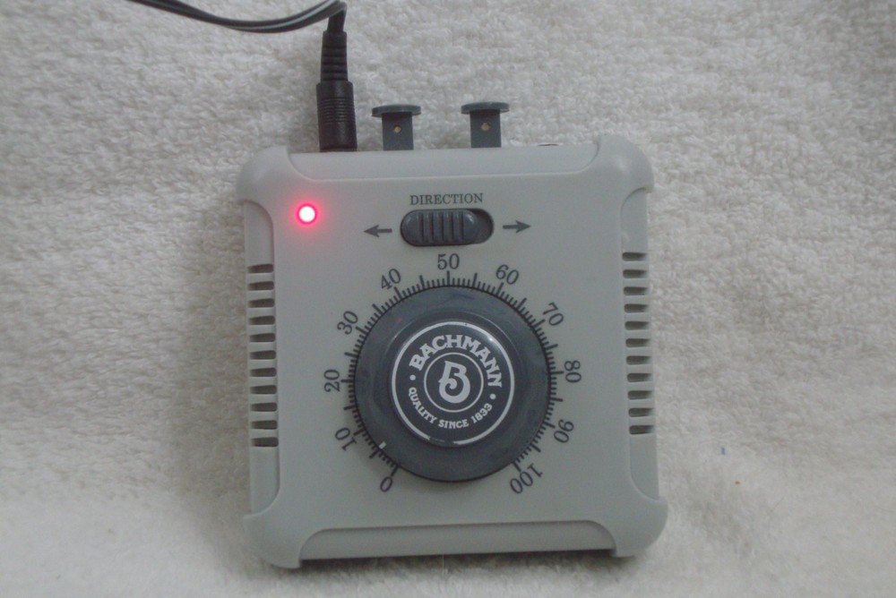 Bachmann 46605A Train Speed Controller with Power Pack HO/N EZ Track