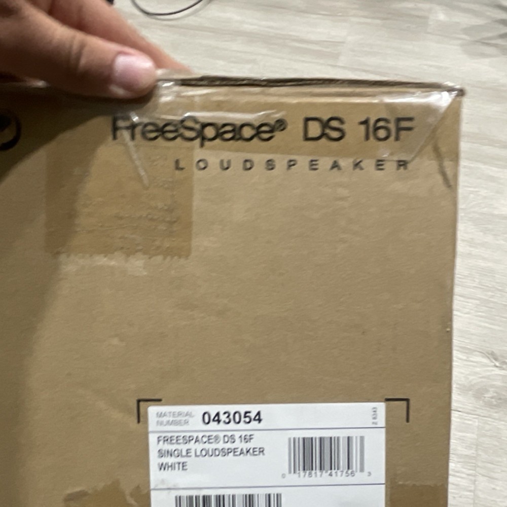 Bose FreeSpace DS 16F Ceiling Speaker Wired Round White DS 16F 043054