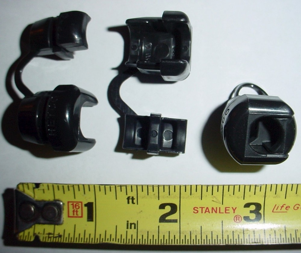 4 ea 3/4" OD Panel Relief Bushings  Heyco #1237