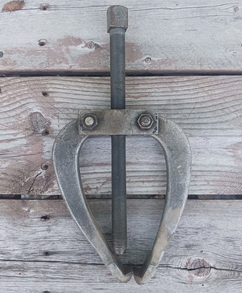 Craftsman No. 4691 LARGE Gear Puller 2 Jaws