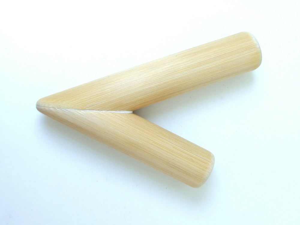Rape pipe (Rapé) shamanic native indigenous applicator. Real Bamboo handmade New
