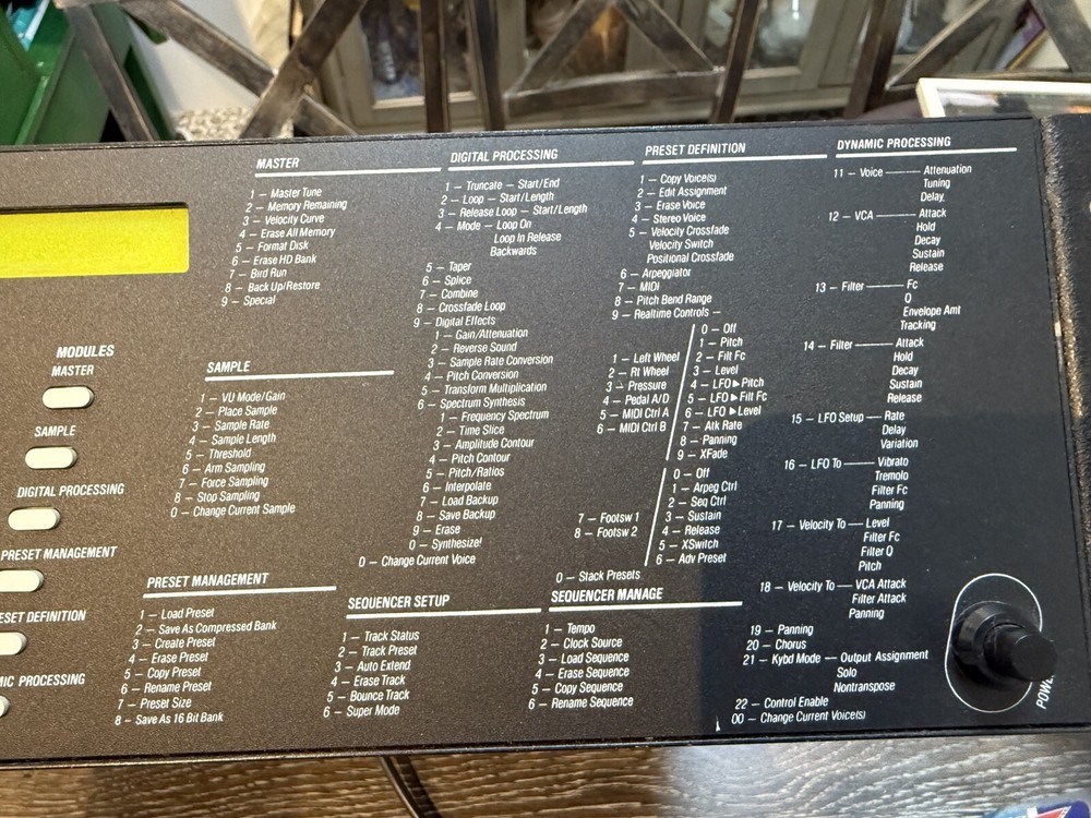 E-MU SYSTEMS EMAX II model 2213 16 Bit Digital Sound System