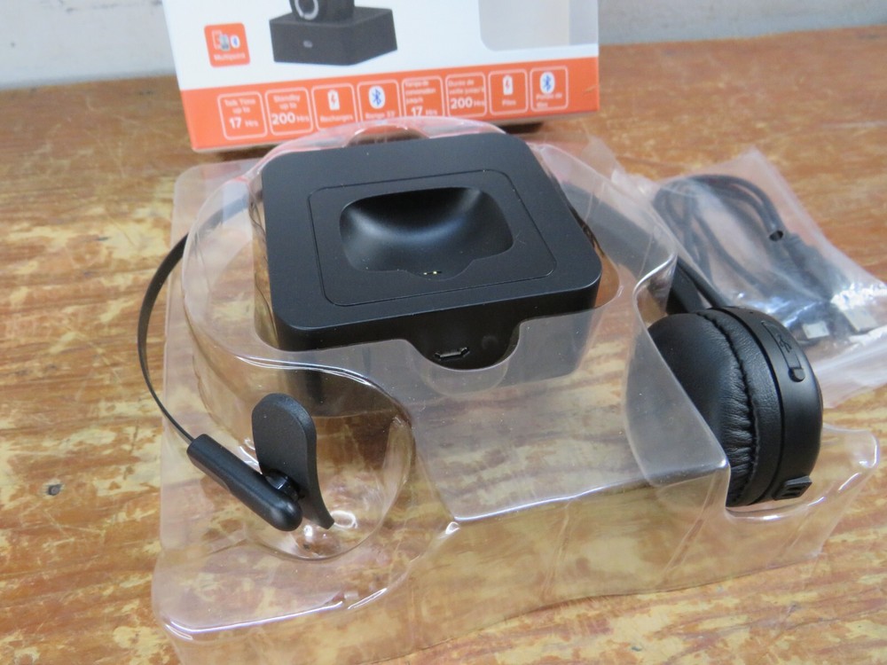 Spracht Zum BT Mobile Office Bluetooth Wireless Headset + Base