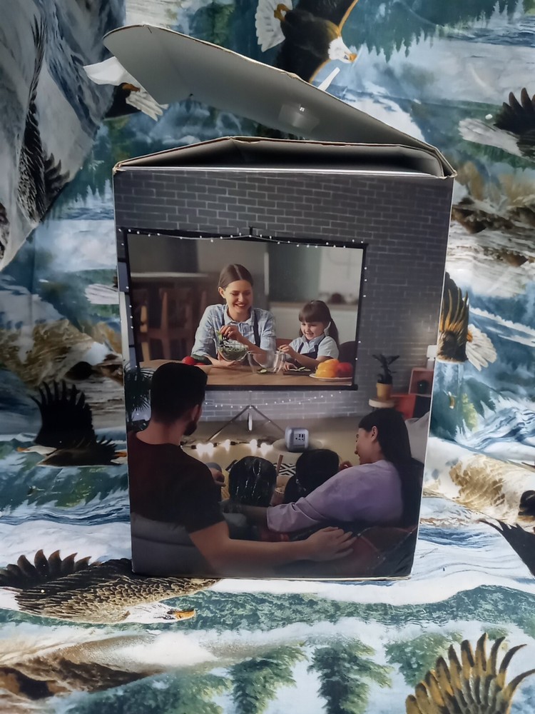 VIVITAR SUPER MINI PORTABLE PROJECTOR 1080P