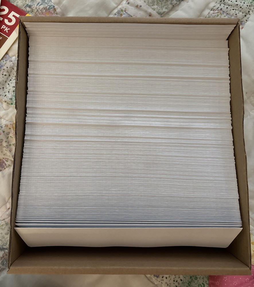 Aimoh 34010-275 Self Closing Envelopes - 275 Count Open Box