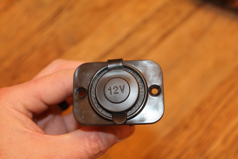 Cigarette Lighter Socket, DC 12V Car Power Outlet Socket MARINE RV BOAT AUTO TRA