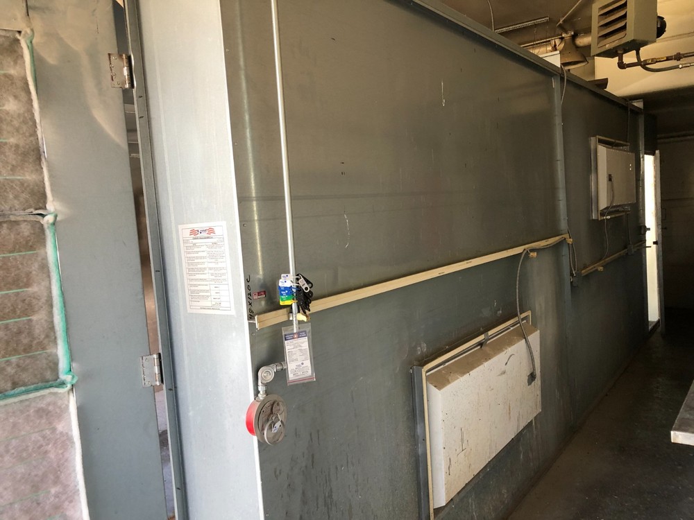 Used Paint Booth-Standard tools and equipment cross flow unit