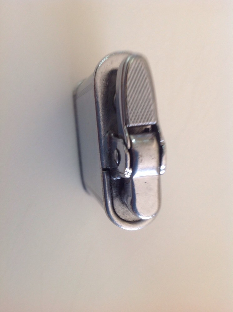 Vintage Ronson Whirl Wind Lighter U.S.A. Marked JGB C1