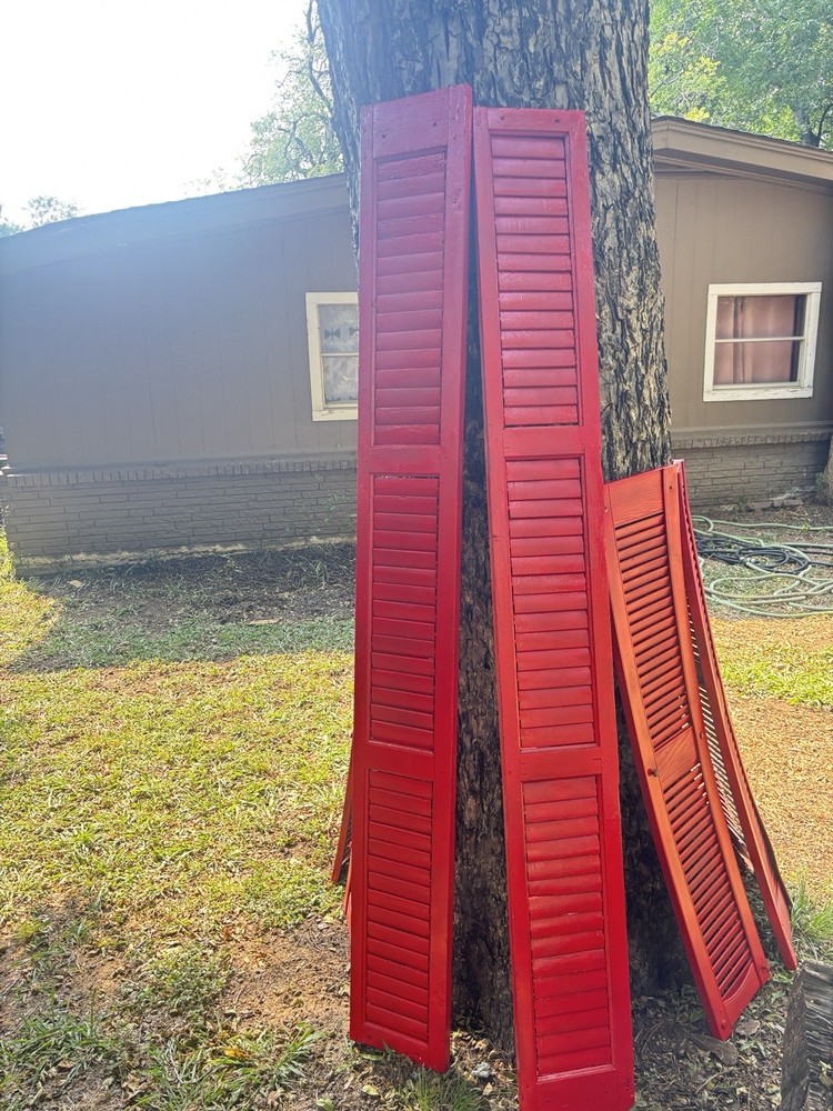 Wood & Vinyl Window Shutters
