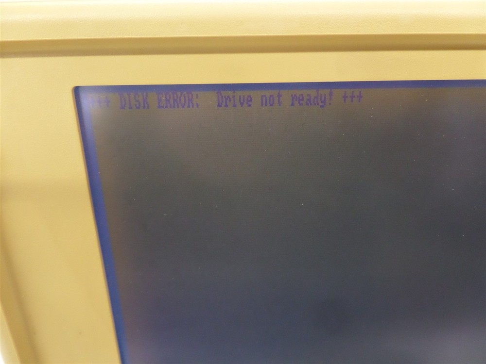 Vintage Zenith Data Systems ZFL-184-01 Laptop - Disk Error