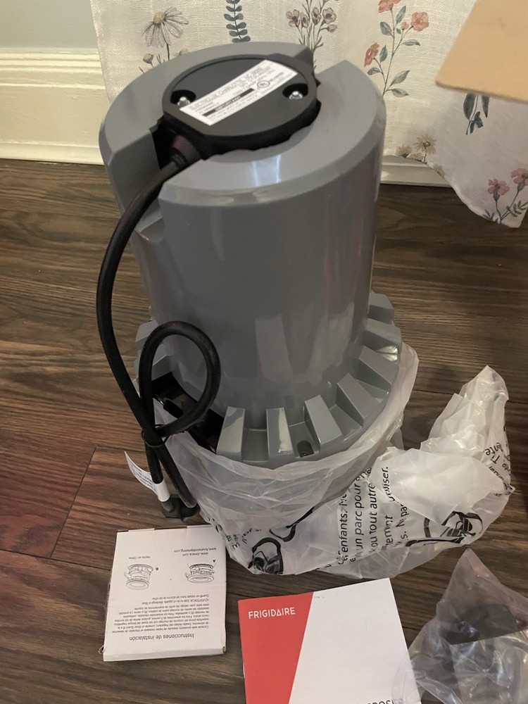 Frigidaire 1.25 HP Corded Disposer Gray-FF13DISPC1