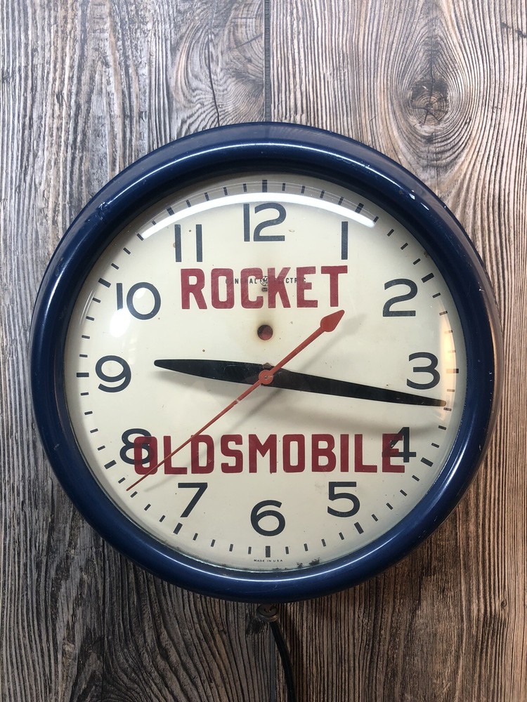 General Electric 2908 Rocket Oldsmobile Custom Made Wall Clock 11''