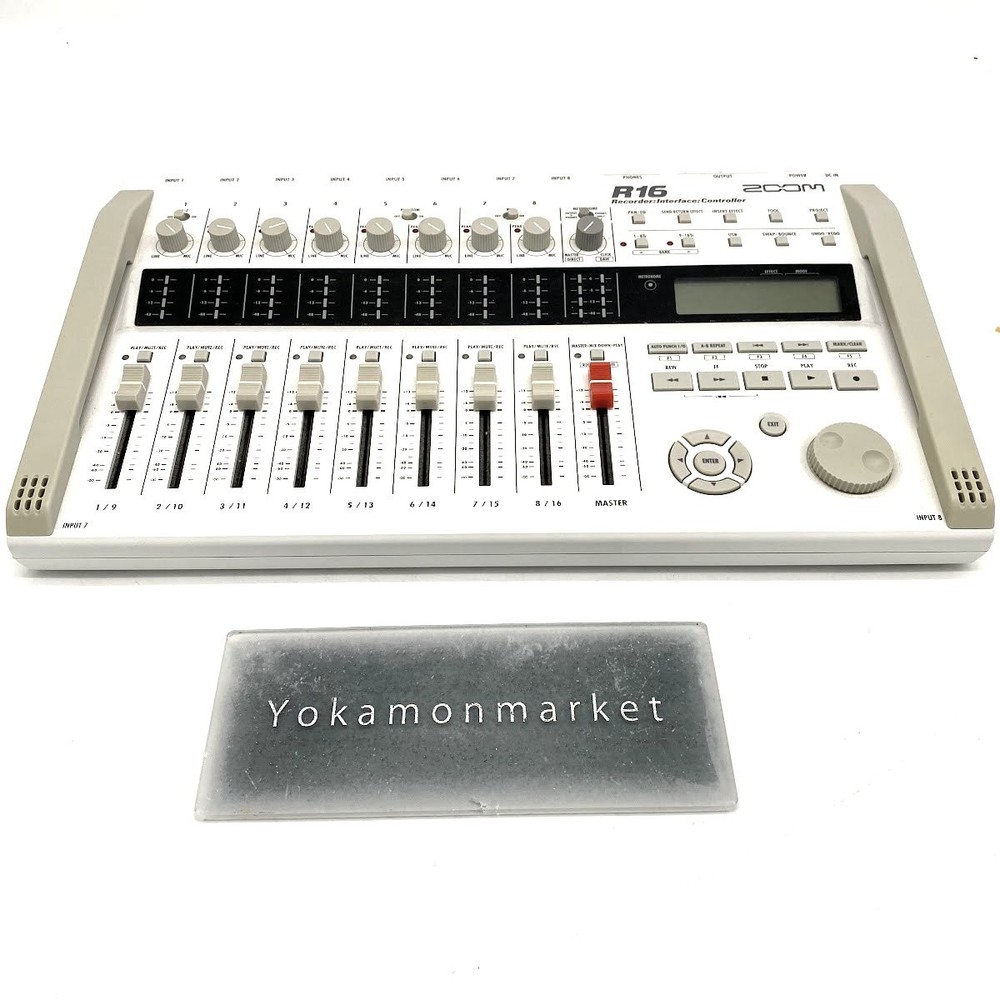 Zoom R16 Portable Multitrack Recorder Controller Interface device Used W case